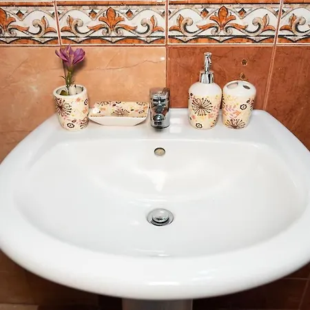 Apartamento Central And Cozy 2-room In